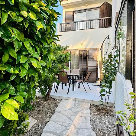 3 Bdr House Ambrosia Tatil Evi Pafos