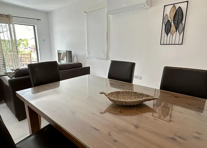 3 Bdr House Ambrosia 別荘