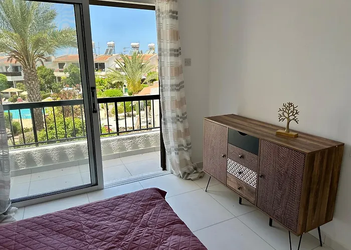 3 Bdr House Ambrosia 別荘