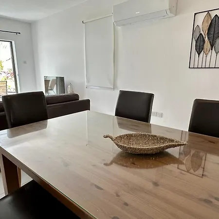 3 Bdr House Ambrosia Nyaraló