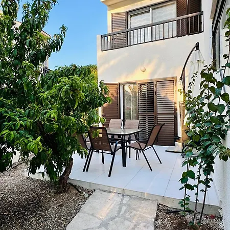 3 Bdr House Ambrosia Σπίτι διακοπών *