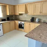 3 Bdr House Ambrosia